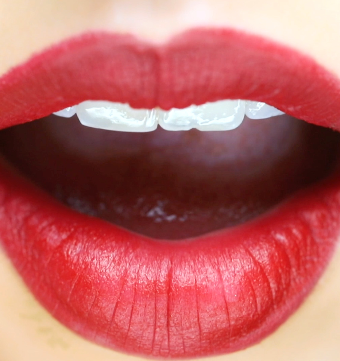 LIPS x NARS The Iconic Lipstick