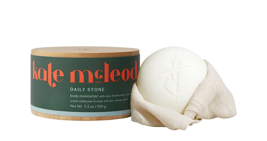 KATE MCLEOD Daily Stone Solid Body Moisturizer มอยส์เจอไรเซอร์สำหรับผิวกายในรูปแบบก้อน