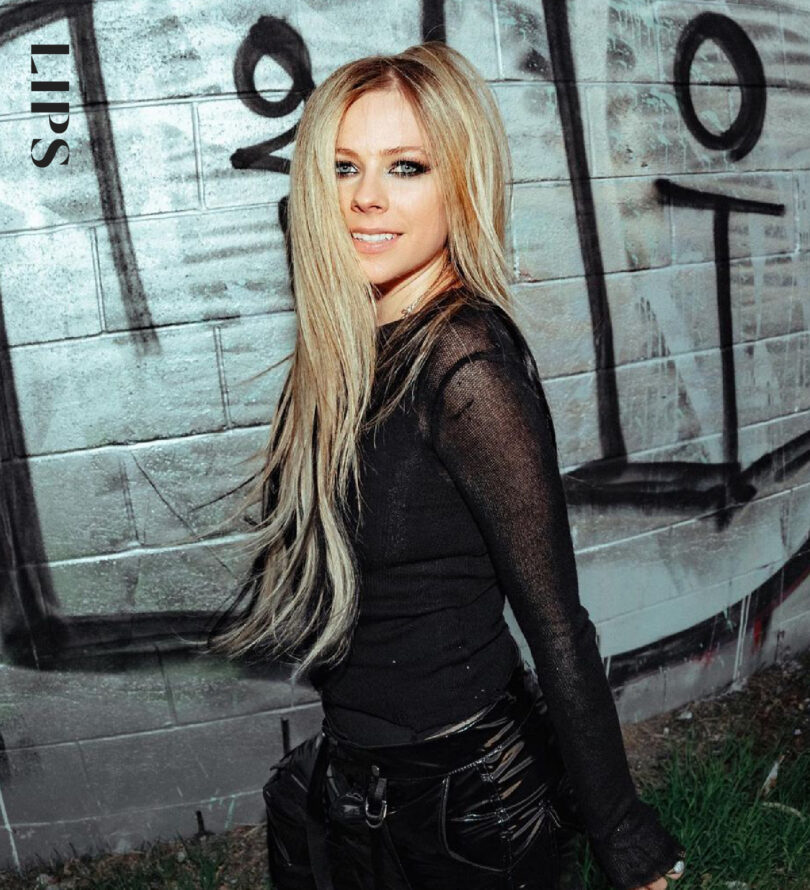 แต่งตาฟุ้งแบบ ‘Avril Lavigne’ ลุคเขย่าโลกจากยุค 2000s