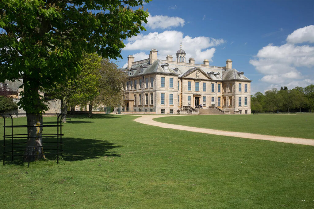 Belton House สถานที่ถ่ายทำ Queen Charlotte: A Bridgerton Story