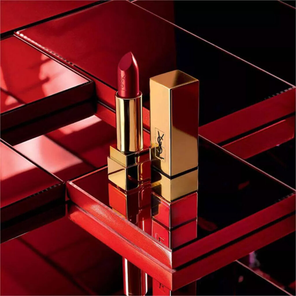 Yves Saint Laurent Rouge Pur Couture สี Rouge Unapologetic