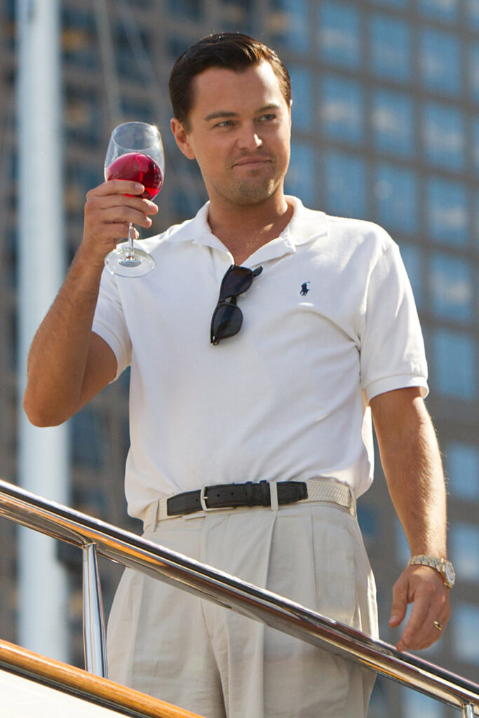 ลีโอนาร์โด ดิคาปริโอ ใส่เสื้อ Polo ในหนัง Wolf of Wall Street 