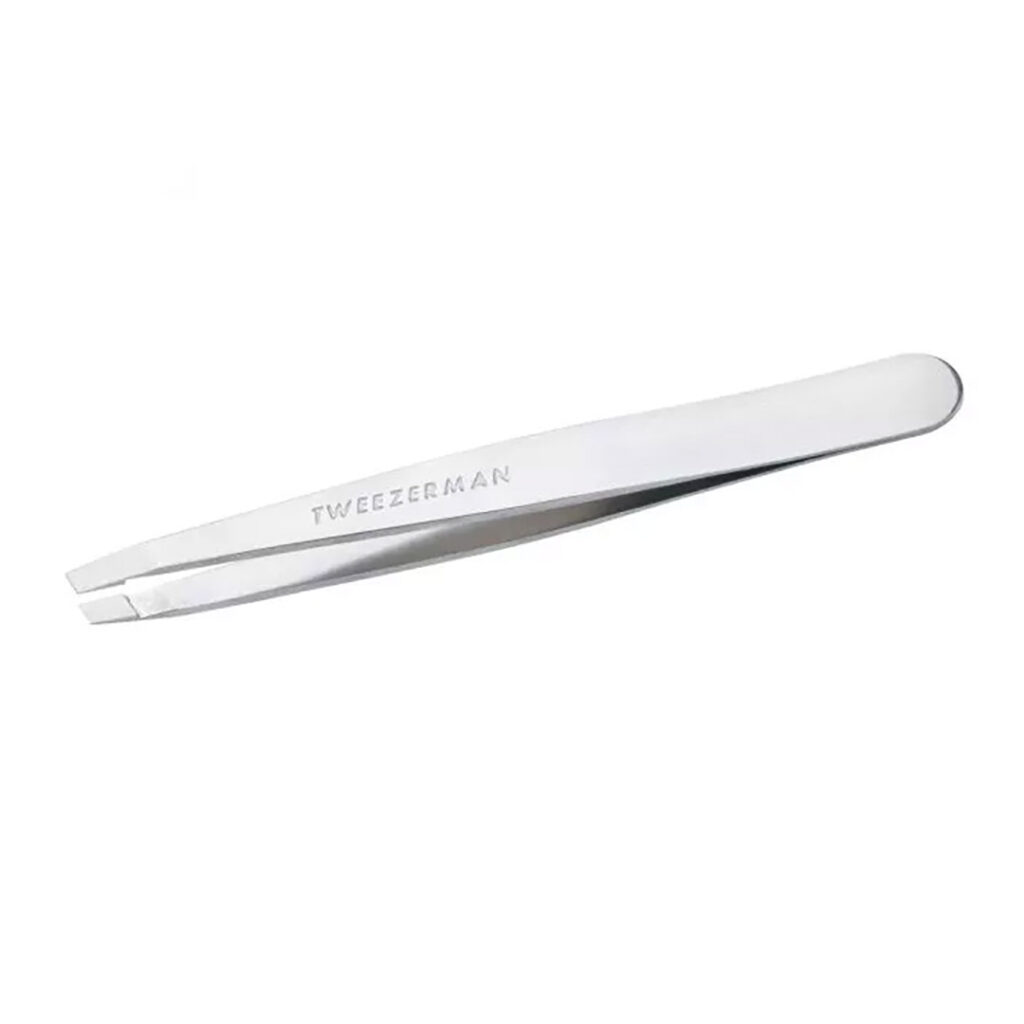 แหนบถอนขน TWEEZERMAN Platinum Silver Slant Tweezer ราคา $24